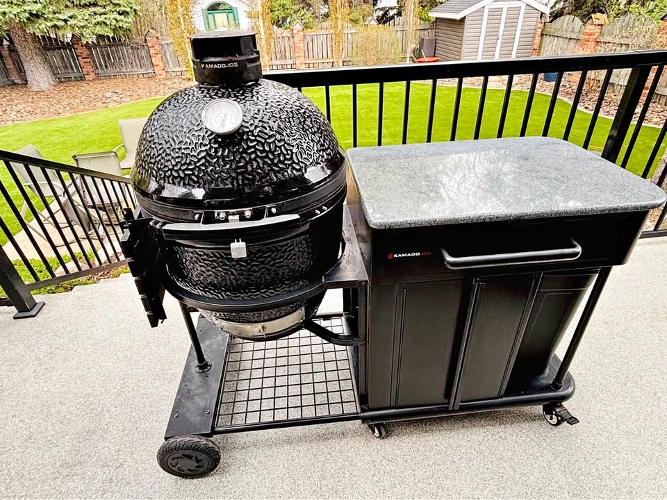 Kamado Joe Classic (Limited/Rare) with Deluxe Cart