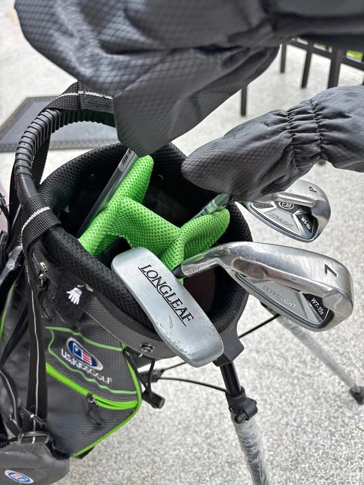 USKidsGolf Left Golf Club Set w/ Stand Bag