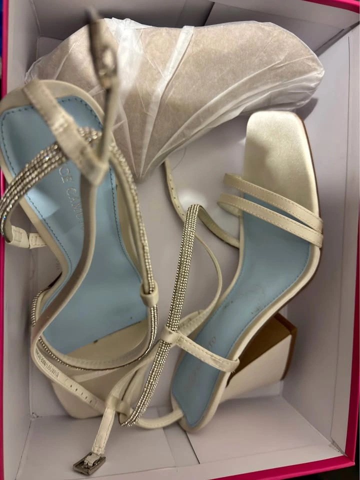 Vince Camuto Milk Satin Heels Size 8.5