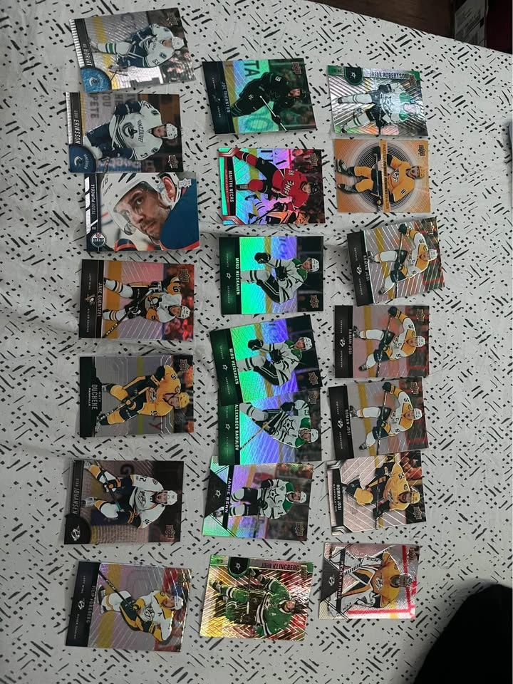 Upper Deck Hockey Card Collection - photo 5