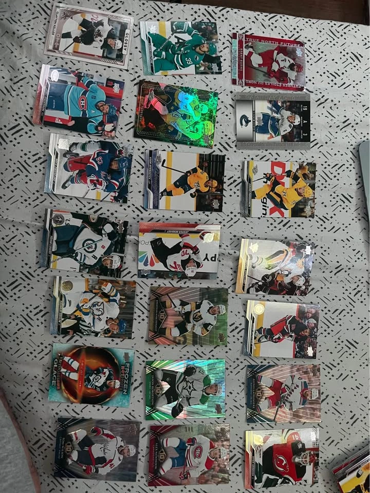 Upper Deck NHL Hockey Cards - photo 2