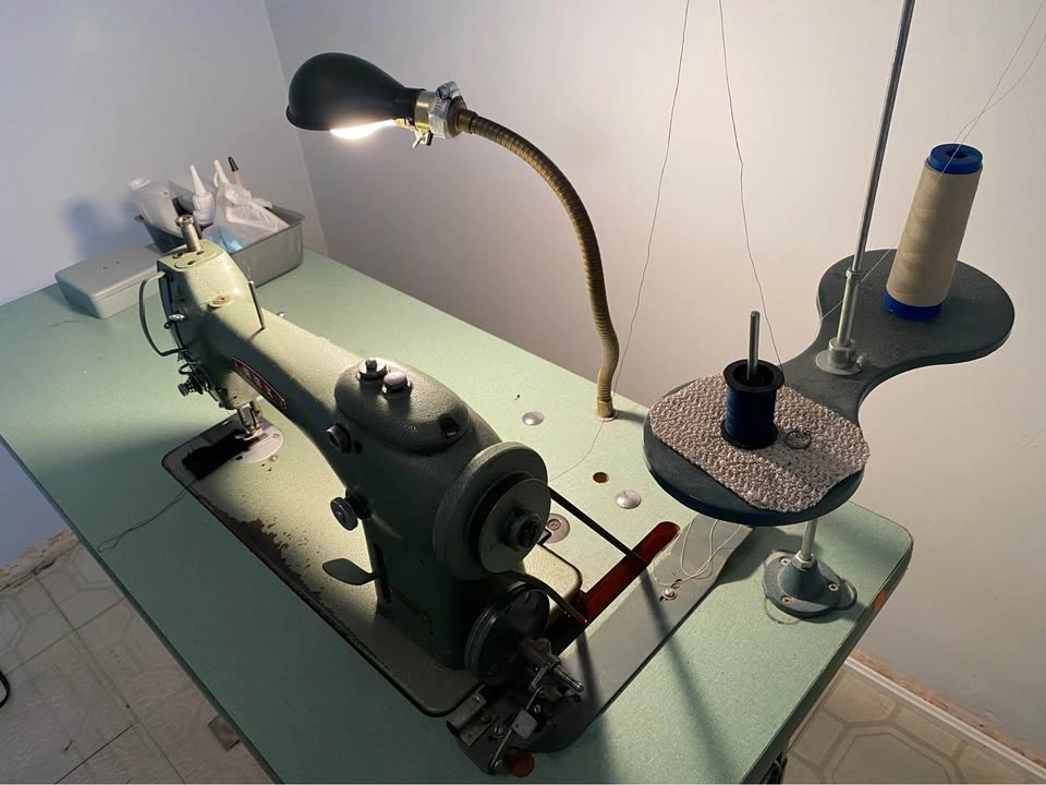 Rex 345-2L Industrial Sewing Machine - photo 3