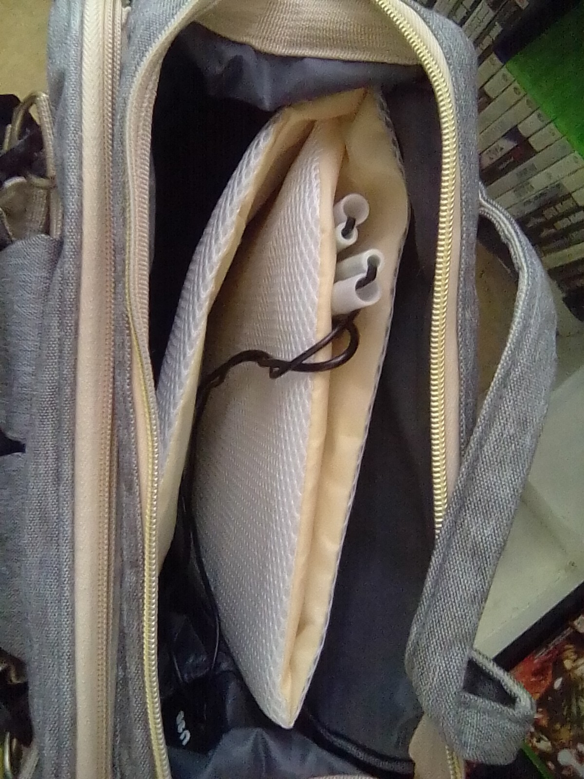 Baby Baggage Diaper Bag with Changing Pad (BRAND NEW) - photo 4