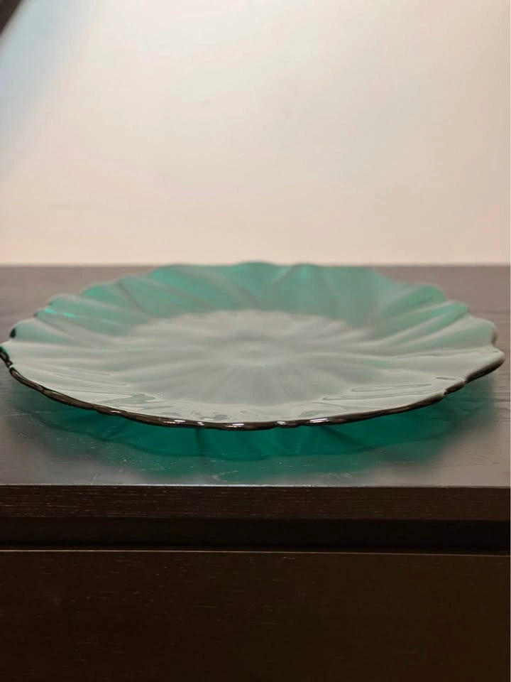 Emerald Green Pressed Glass Platter Sunflower Pattern 14.5” - photo 5