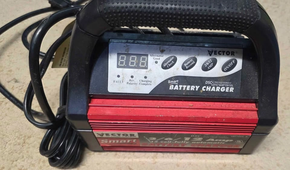 Vector Smart Battery Charger VEC1088A 2/6/12 Amp 12V - photo 5