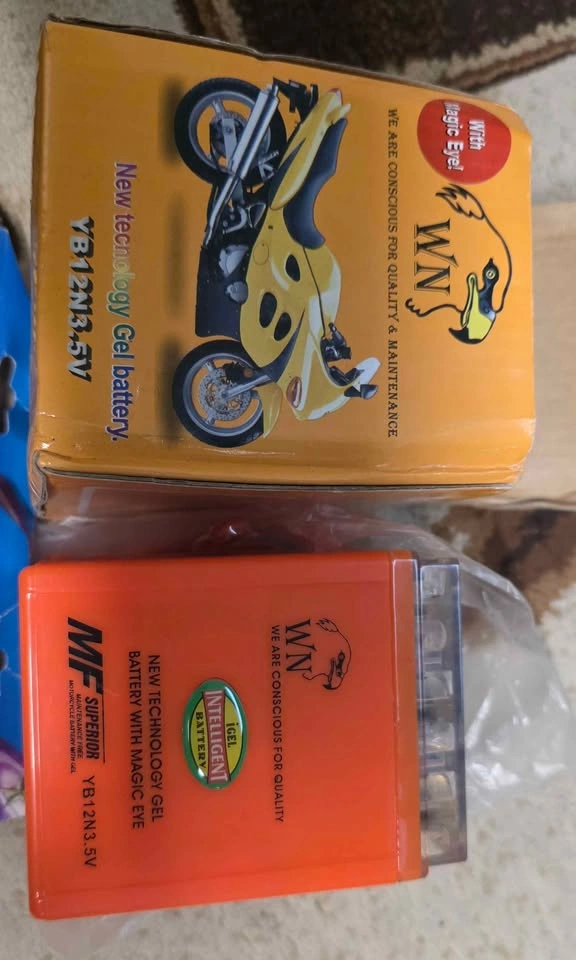 New WN YB12N3.5V Gel Batteries & Star Winner Car Lights for bike - photo 3