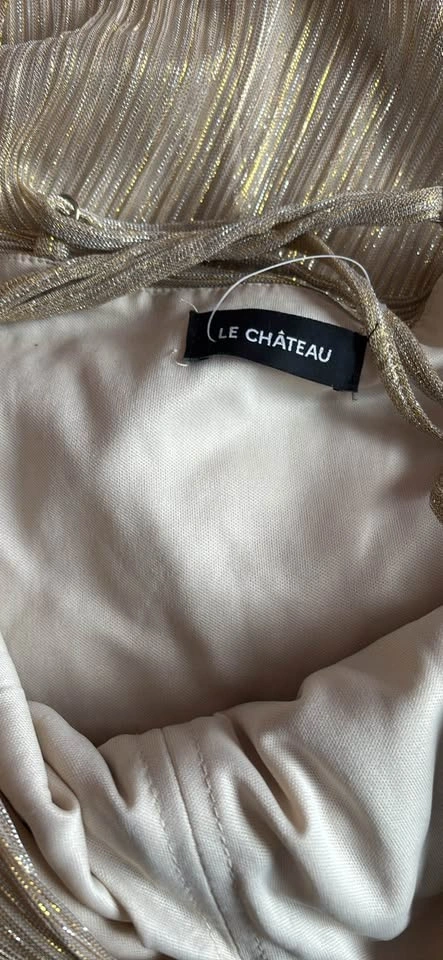 Le Chateau Gold Shimmer Halter Maxi Dress - photo 4