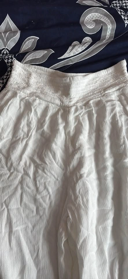 twik par SIMONS white wide leg pants small - photo 2