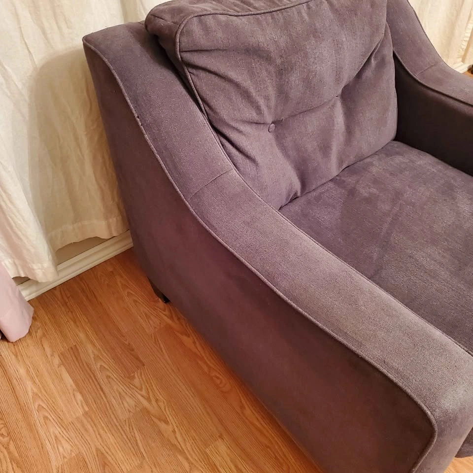 Chair - photo 2