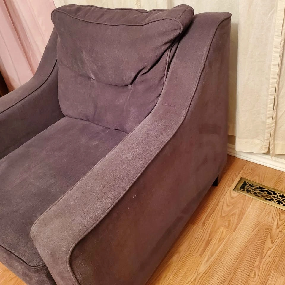 Chair - photo 3