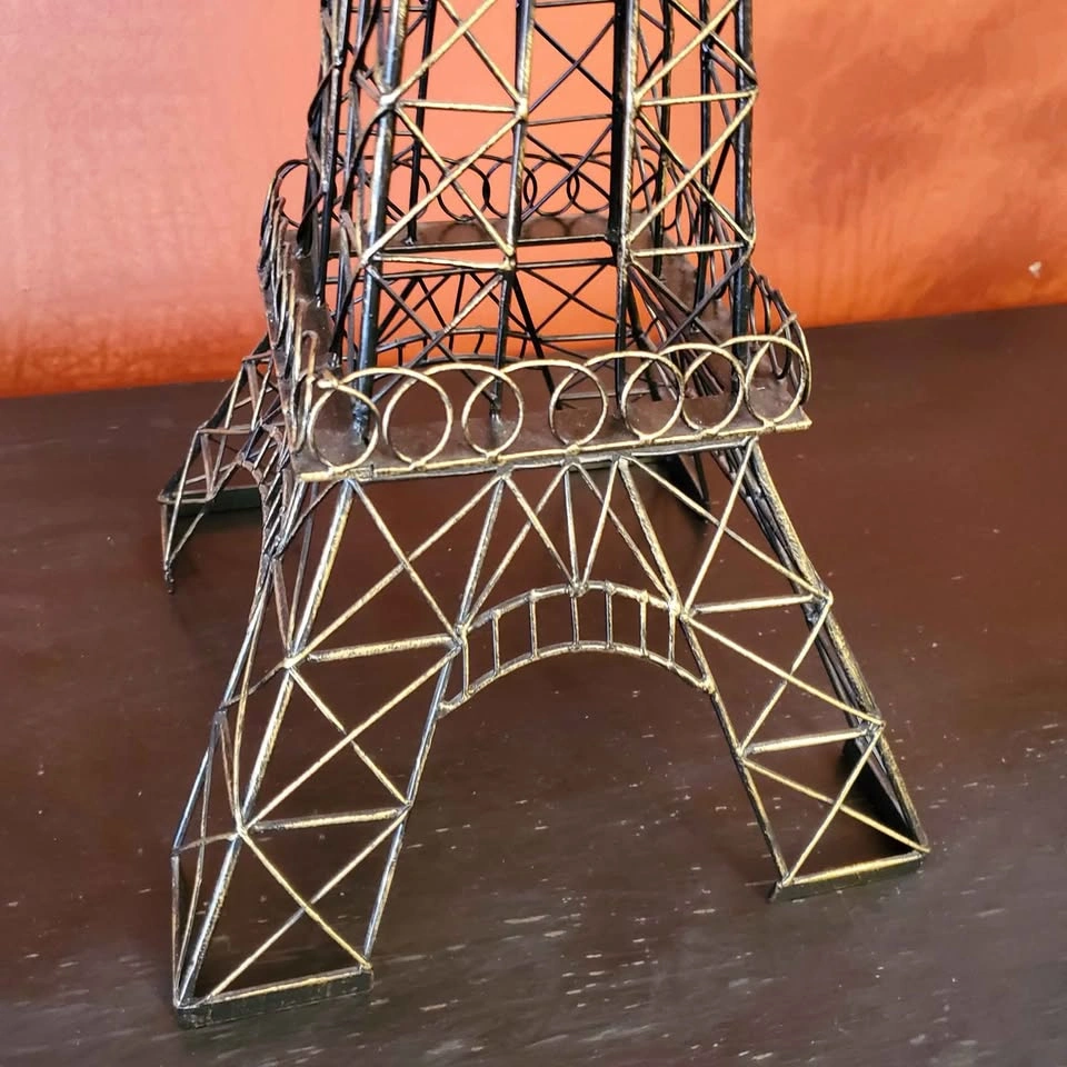 Eiffel Tower Deco - photo 3