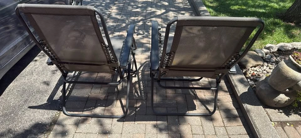 Gravity Reclining Chairs $60 for pair - photo 2