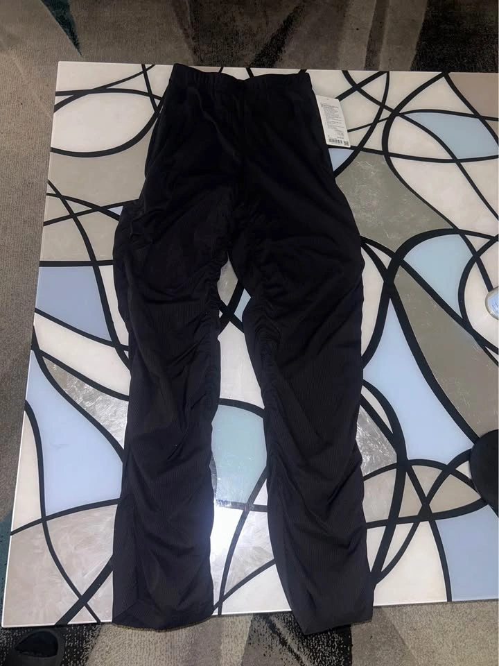 Lululemon Dance Studio Slim-Fit HR Flared Pants - Size Small - photo 3