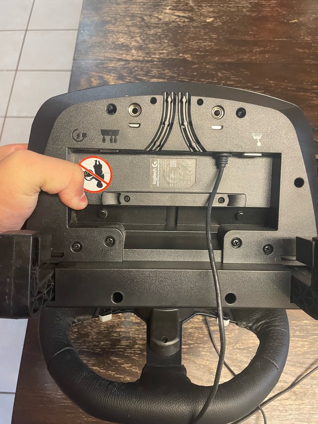 Logitech G920 Driving Force Wheel and Pedals