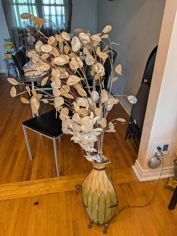 Decorative Vase - photo 3