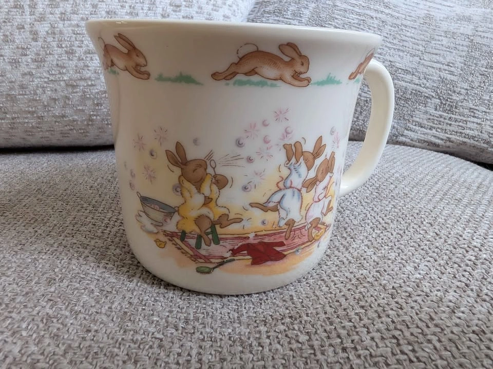 Royal Doulton Bunnykins Bowl and Cup - photo 3