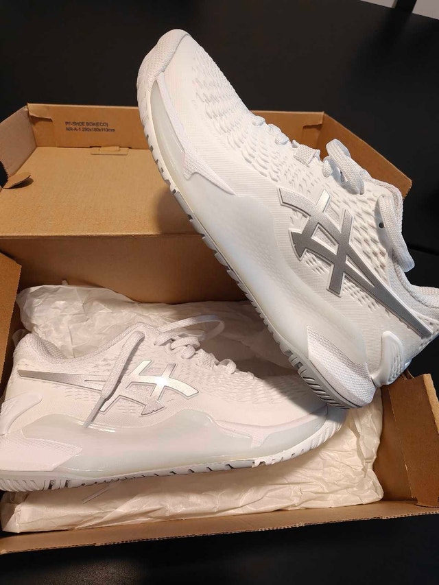 Brand New Tennis Shoes - Girl (never worn) - photo 2