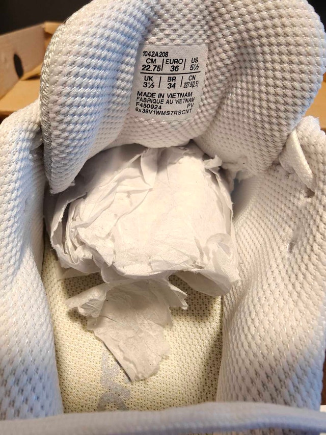 Brand New Tennis Shoes - Girl (never worn) - photo 3