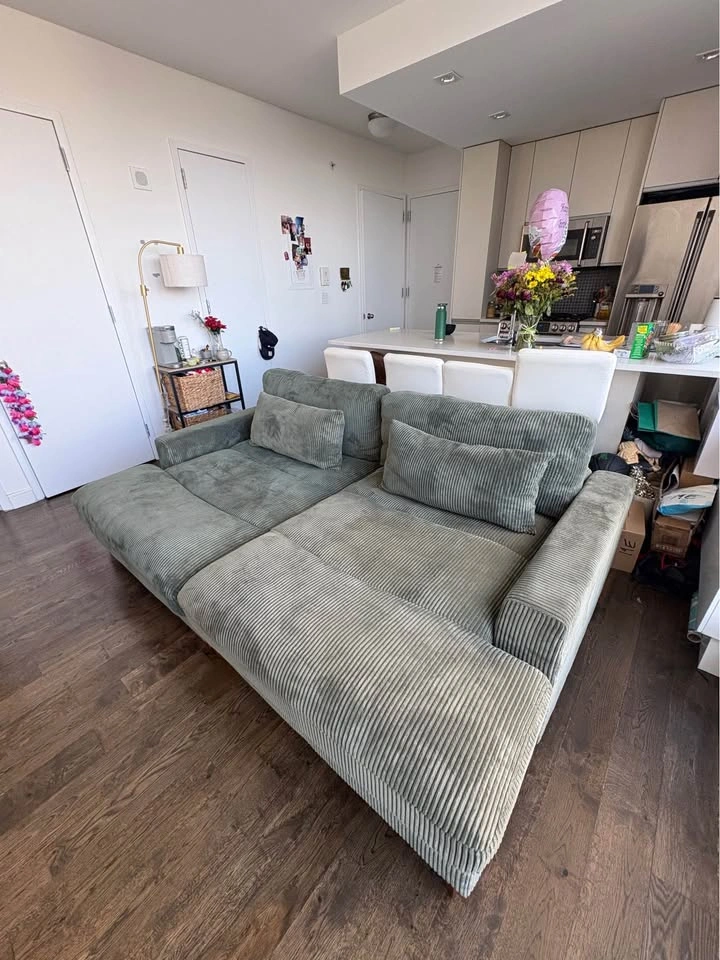 Green corduroy couch/sofa - photo 4