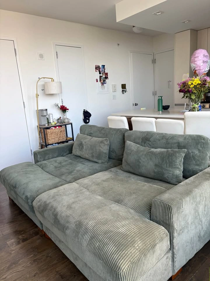 Green corduroy couch/sofa - photo 5