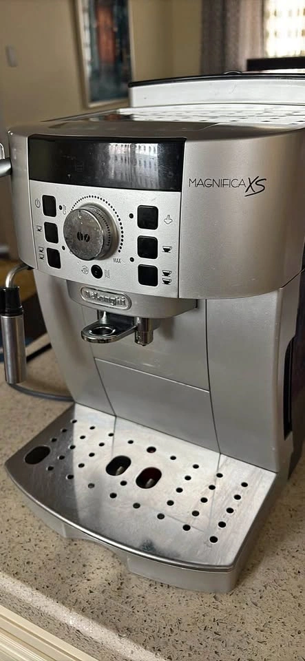 Delonghi Magnifica XS
