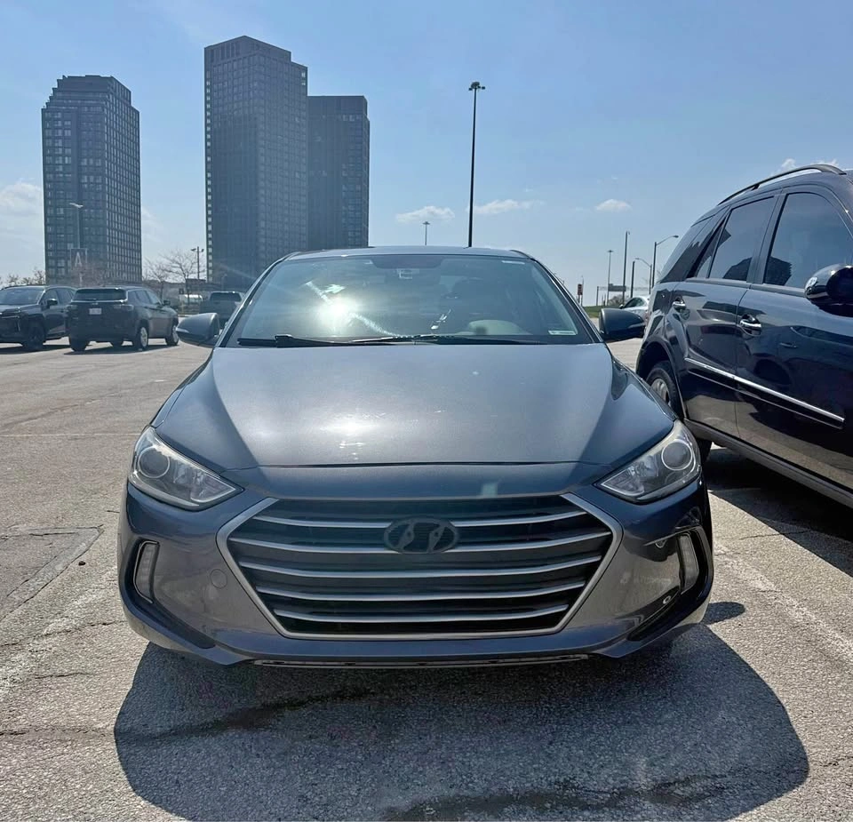 2017 Hyundai Elantra Limited w/ JBL Subwoofer