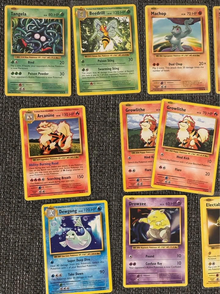Pokemon Evolutions Lot (2016) - photo 4