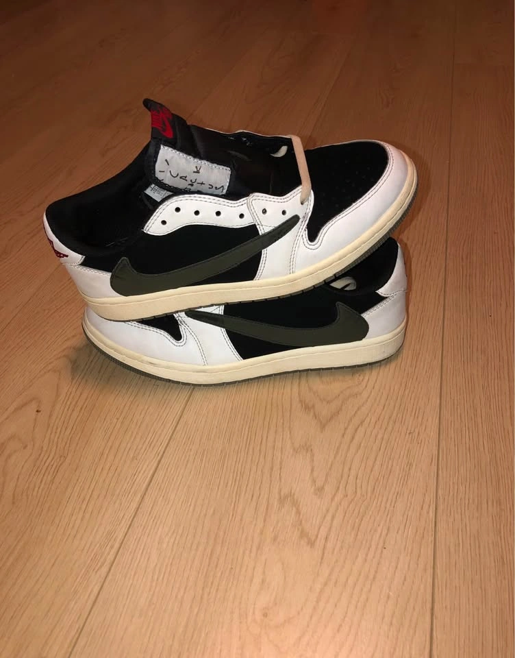 Travis Scott Olive Jordan 1s OG - photo 4