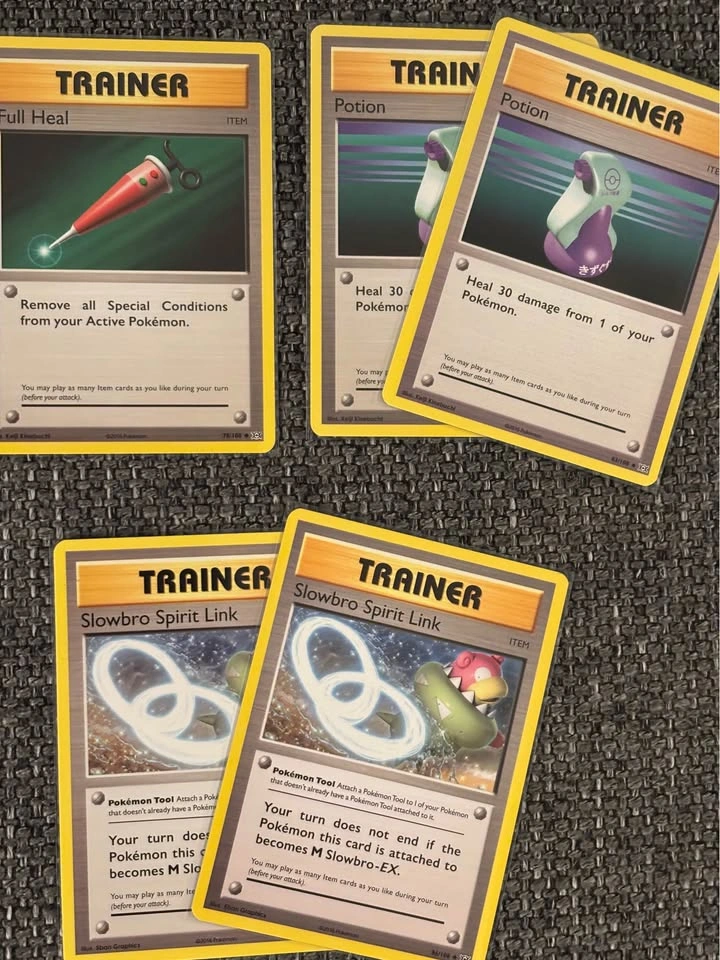 Pokemon Evolutions Trainer/Spirit Link Lot (2016) - photo 3