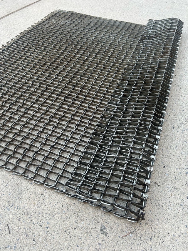 Vintage Industrial Steel Link Garage Mat - 36" Wide - photo 5