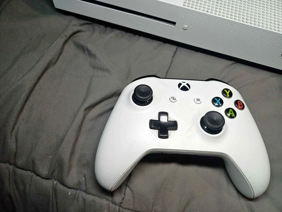 Xbox One S 1TB Console