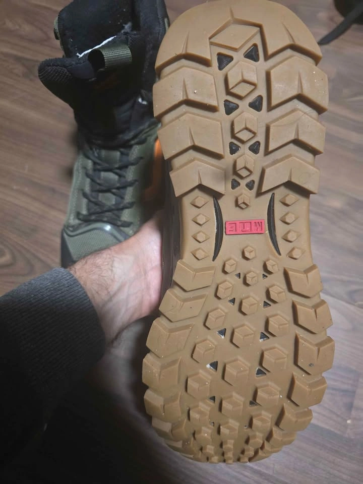 Vans Gore-Tex Snow Shoes - Men's Size 9.5 - photo 4