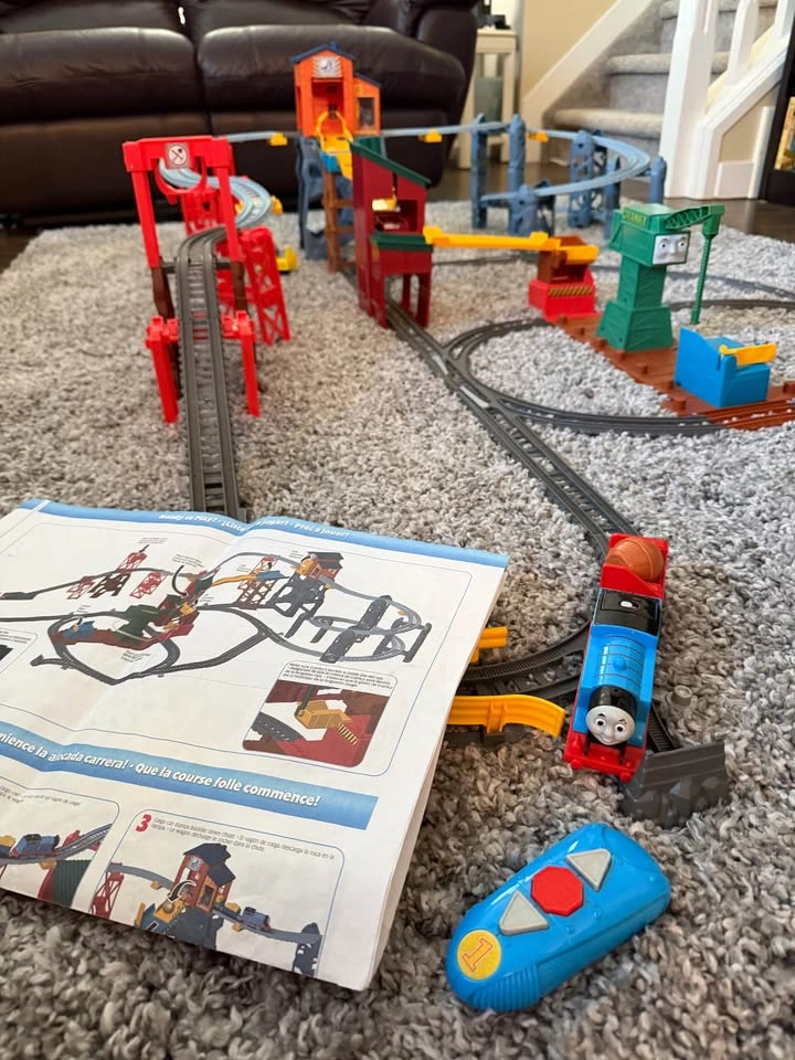 Thomas & Friends Remote Control Train Set - photo 3