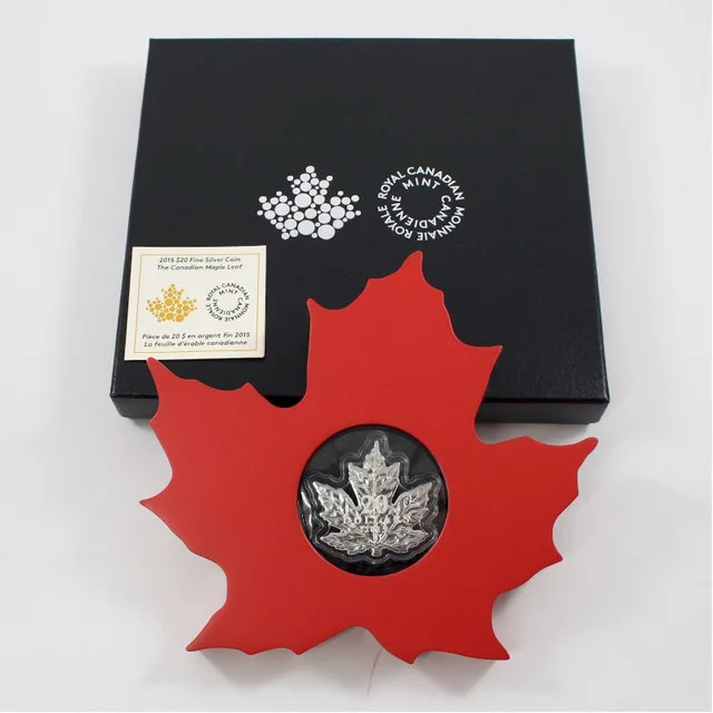 Canadian $20 The Canadian Maple Leaf - Fine Silver Coin thumbnail