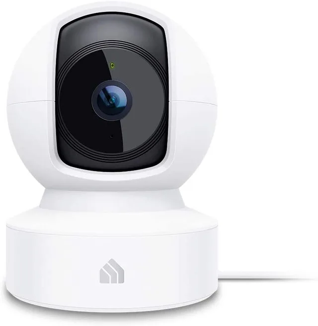 TP-Link Kasa Spot EC70 Indoor Security Camera thumbnail