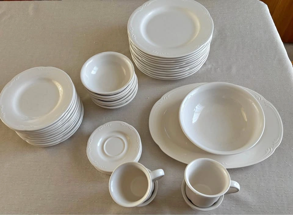 PFALTZGRAFF Filigree patten dinnerware