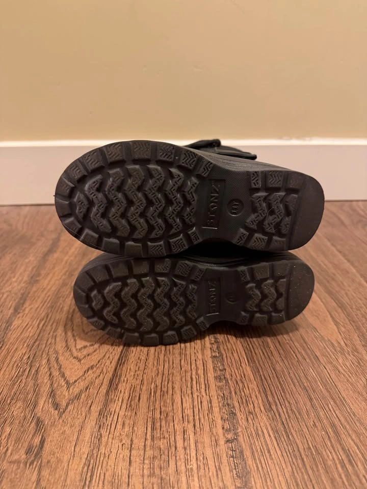 Stonz Trek 11T Black Winter Boots - photo 4