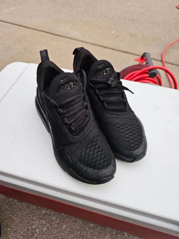 Size 5 - Nike Air Max 270 Triple Black W - photo 3