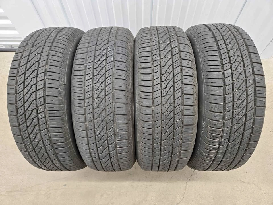 195/65R15 Continental Pure Contact Tires