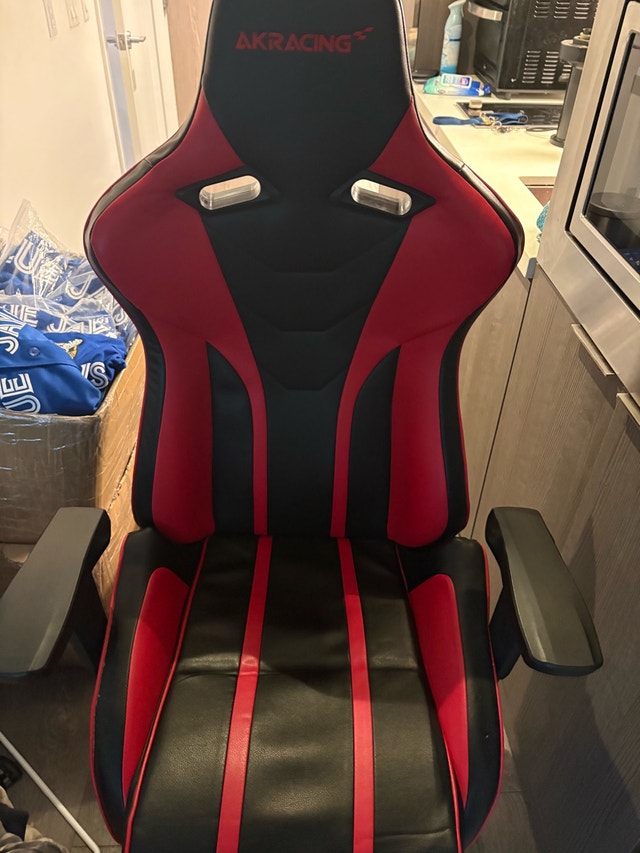 AKRacing Gaming Computer Chair - Like New - Ergonomic & Extra Wi - photo 2
