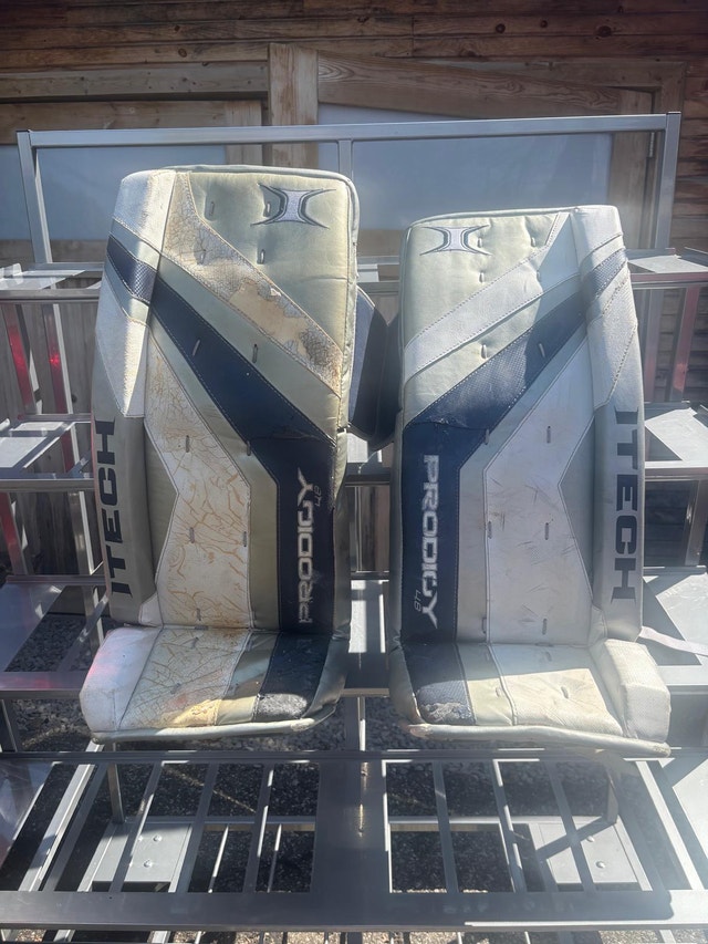 Itech Prodigy Goalie Pads 32" + 1