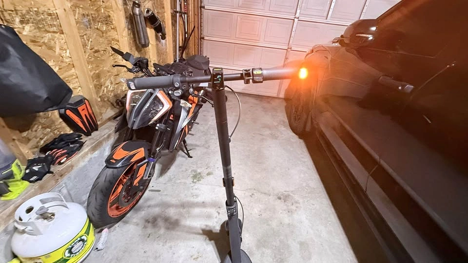 Ninebot KickScooter MAX G2 Electric Scooter - photo 3