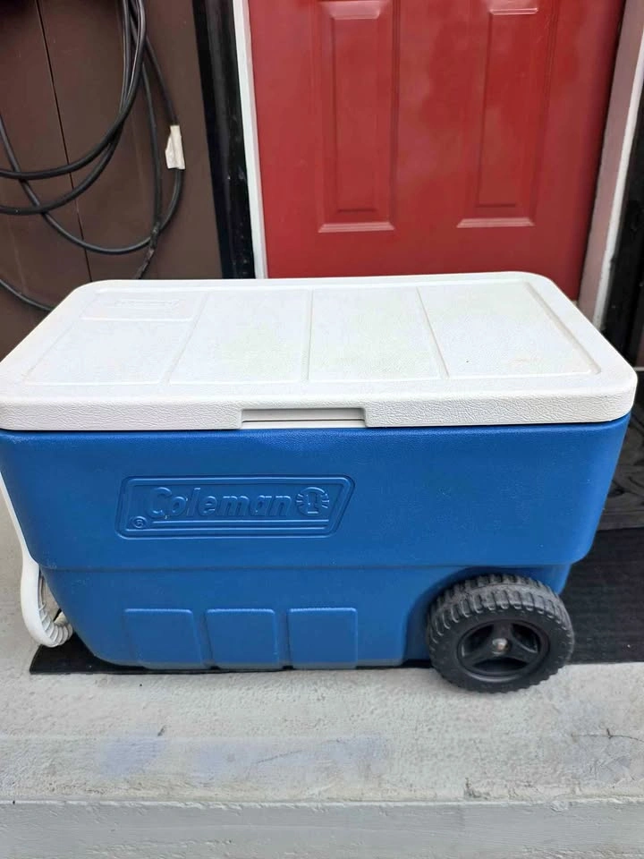 Coleman 50qt Wheeled Cooler with Drain