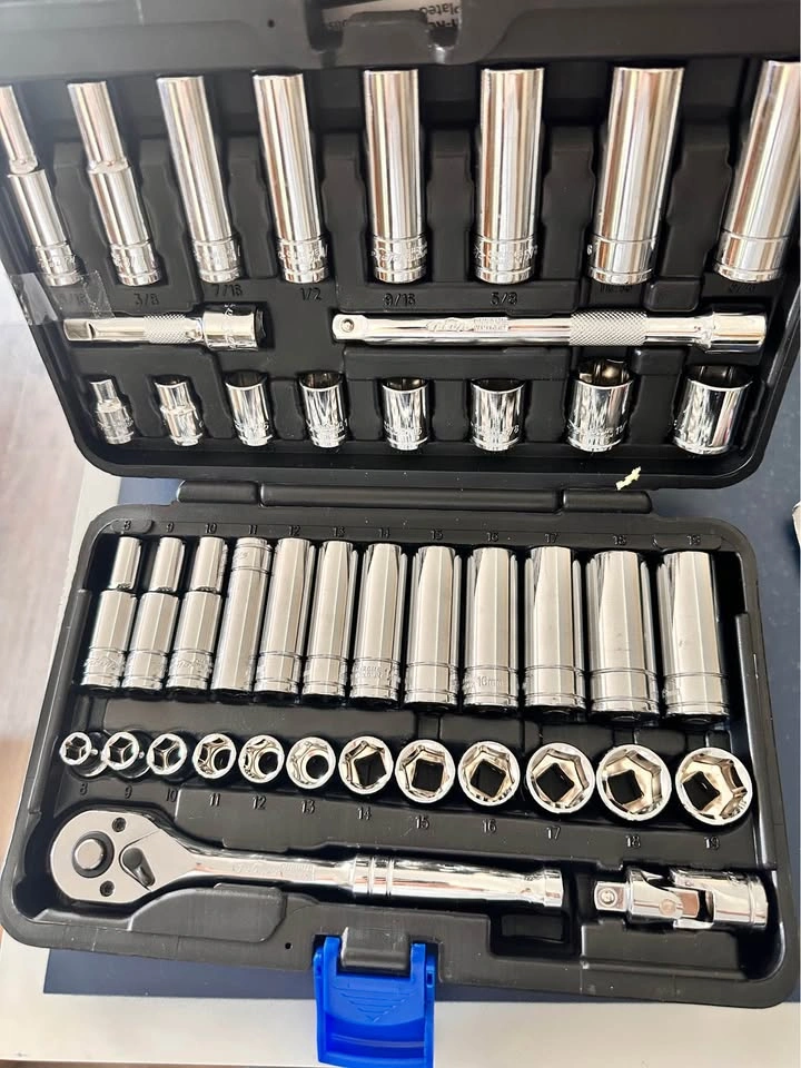 EPAuto 3/8-Inch Drive Socket Set with Ratchet, 45 Pieces - photo 3