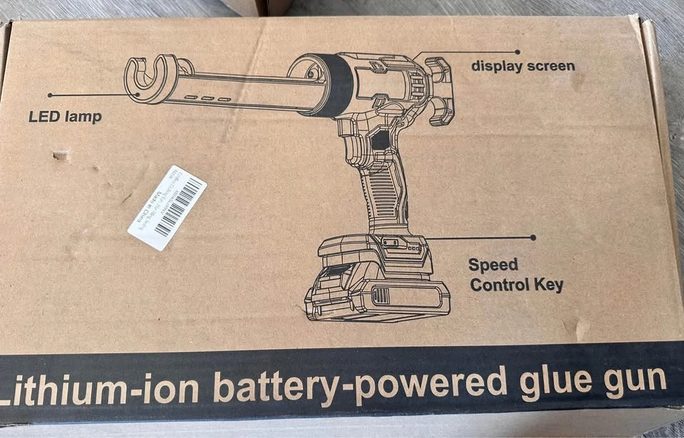 Alrigon 20V Cordless Caulking Gun w/ 5-in-1 Tool Kit - photo 2