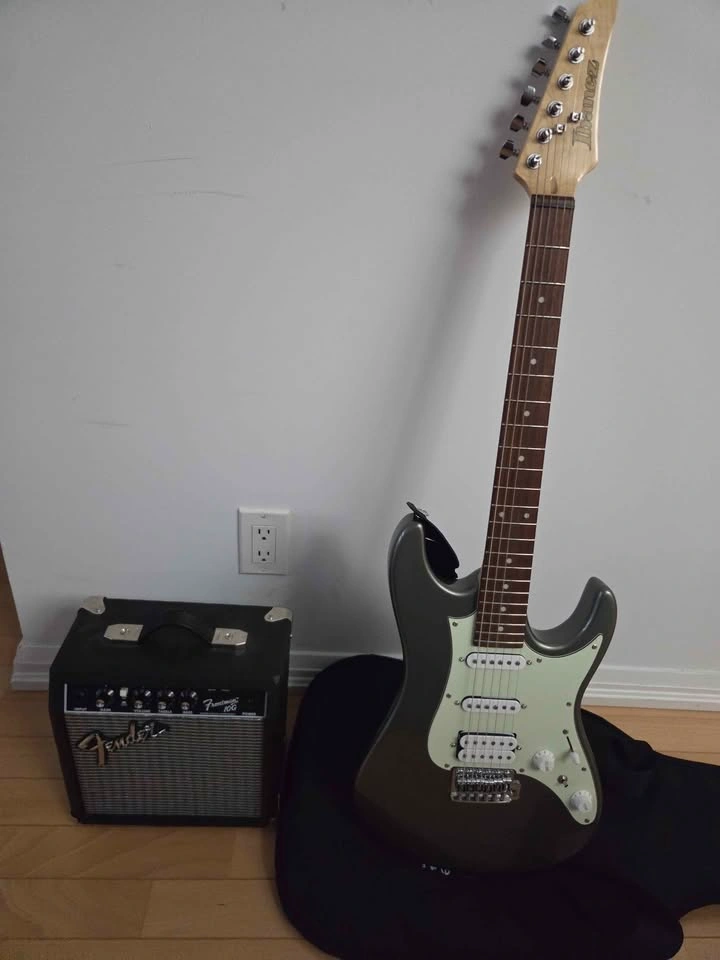 Ibanez AZ40 Guitar Package - Like New - photo 2