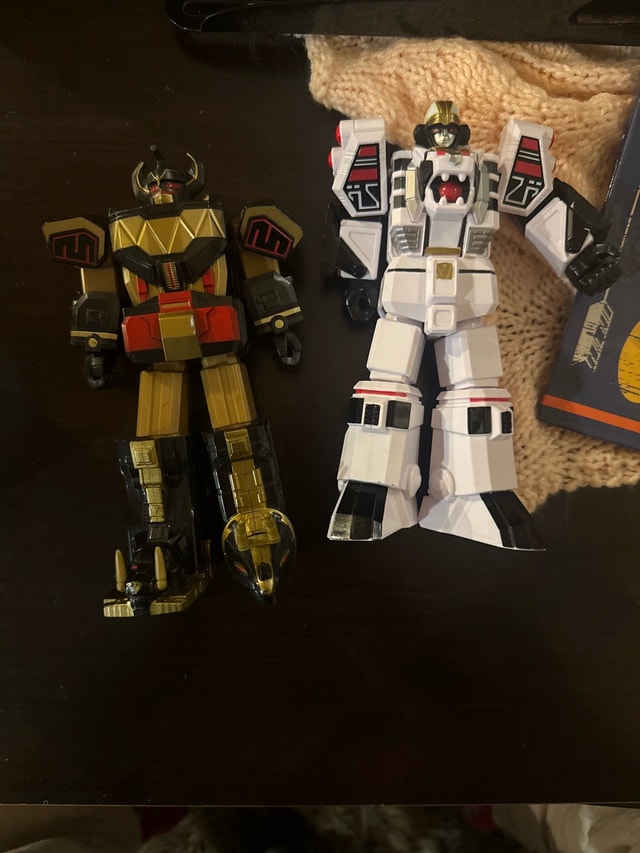 Used Power Rangers Megazord and Tigerzord