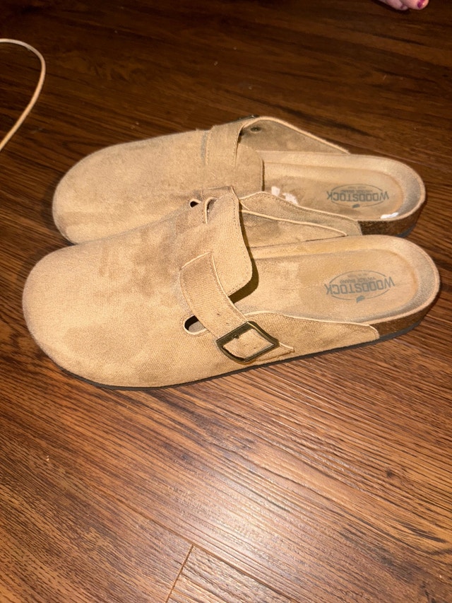 Woodstock Slip-ons Size 11W / 9.5M