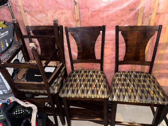4pc Heavy wood Dining Table - photo 2