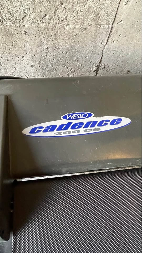 ProForm Cadence 300 CS Folding Treadmill - photo 2